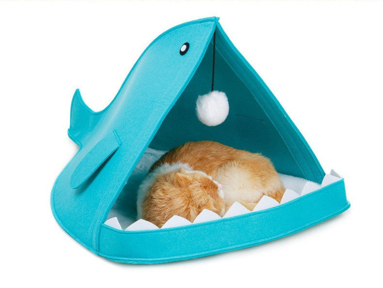 Novelty Shark-Shaped Pet Nest House